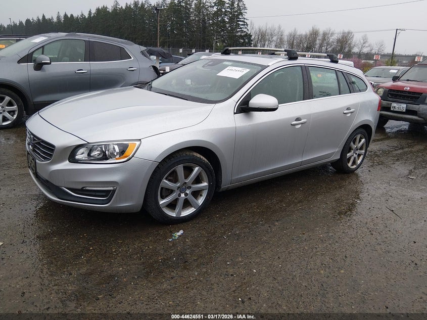 2016 Volvo V60 T5 Drive-E Premier