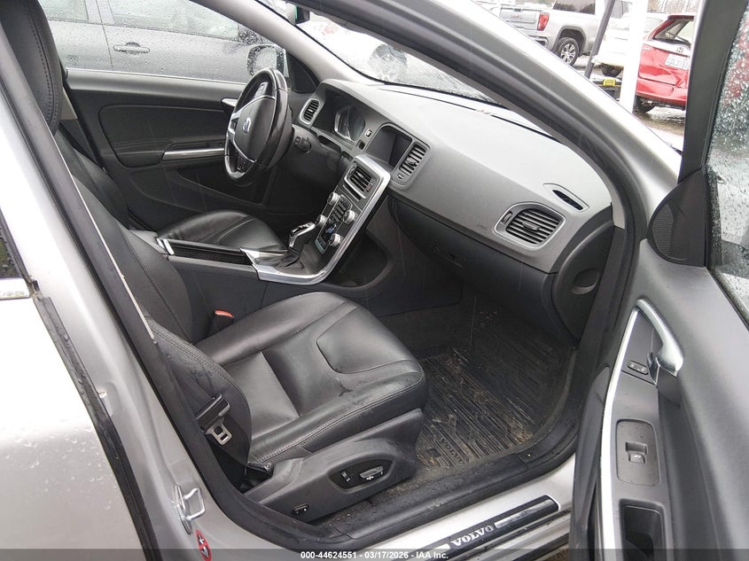 2016 Volvo V60 T5 Drive-E Premier