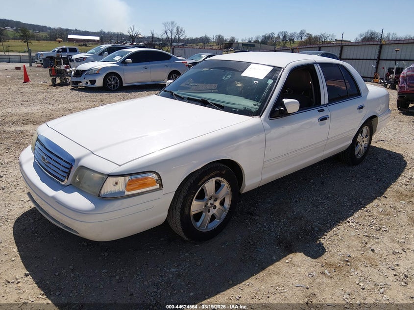 2011 Ford Crown Victoria Lx