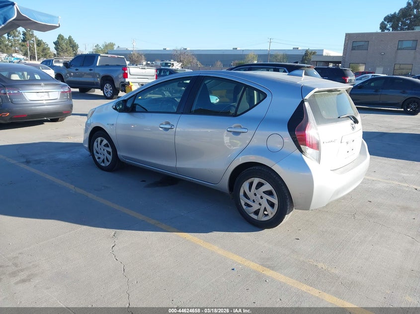 2015 Toyota Prius C One