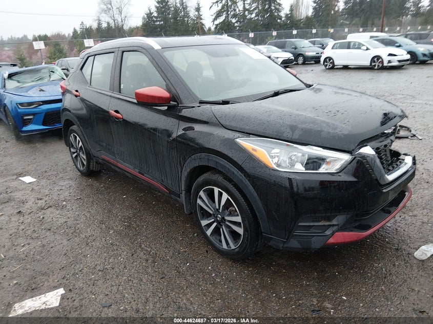 2018 Nissan Kicks Sv