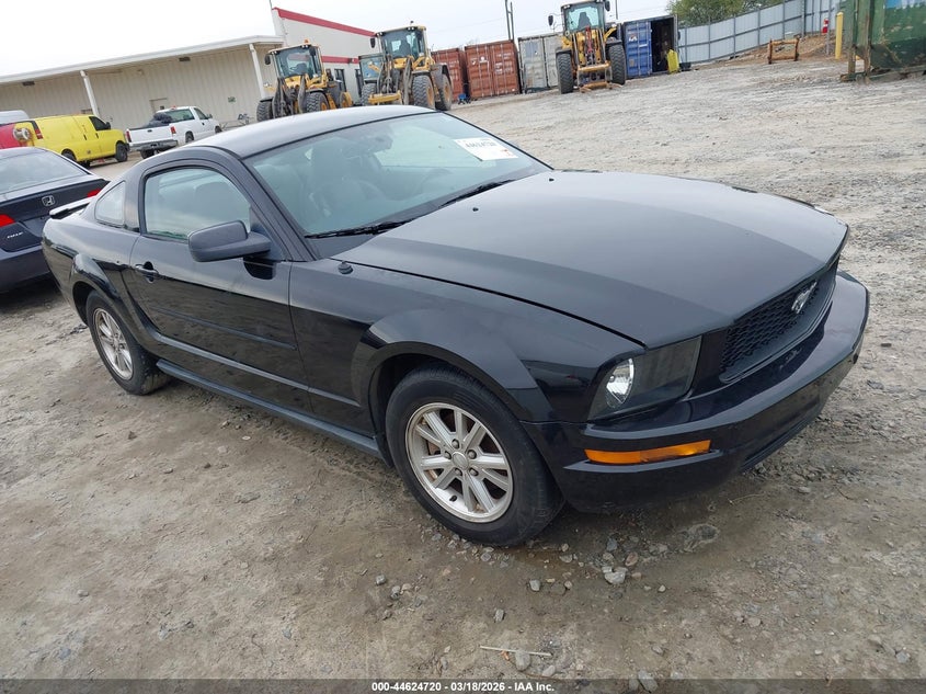 2008 Ford Mustang V6 Deluxe/V6 Premium