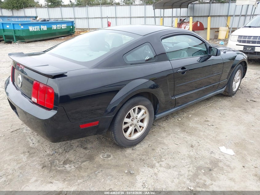 2008 Ford Mustang V6 Deluxe/V6 Premium