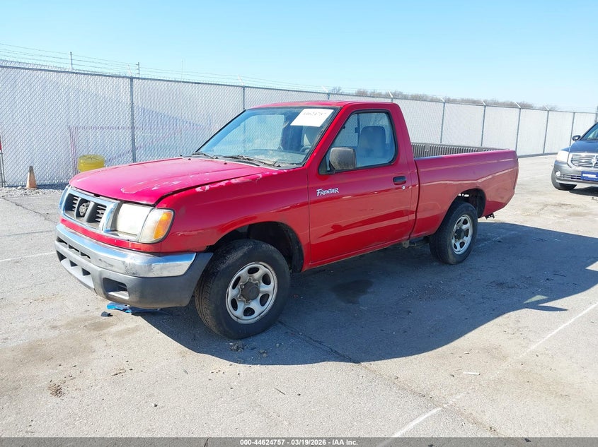 2000 Nissan Frontier Xe