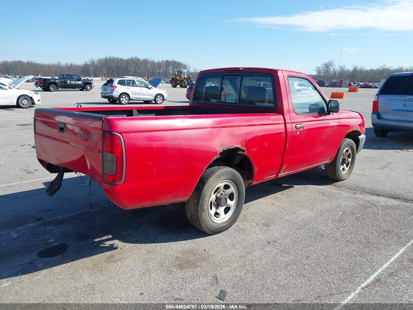 2000 Nissan Frontier Xe