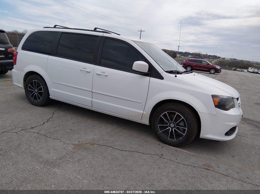 2016 Dodge Grand Caravan R/T