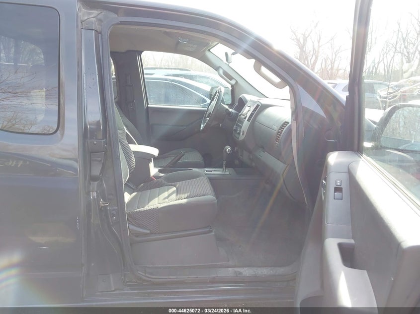 2014 Nissan Frontier Sv