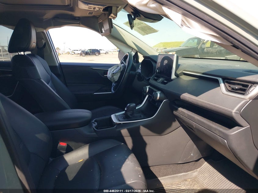 2023 Toyota Rav4 Hybrid Xle Premium