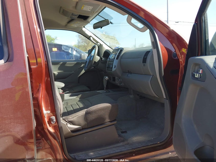 2016 Nissan Frontier Desert Runner