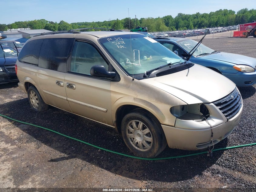 2006 Chrysler Town & Country Touring