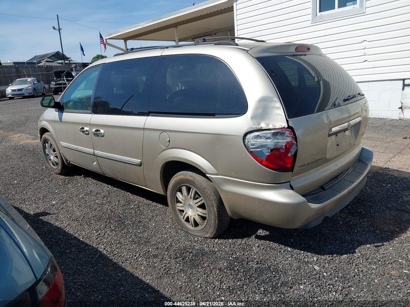 2006 Chrysler Town & Country Touring