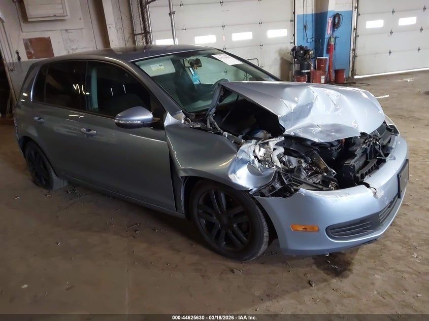 2011 Volkswagen Golf 2.5L 4-Door