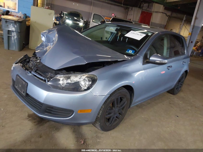 2011 Volkswagen Golf 2.5L 4-Door