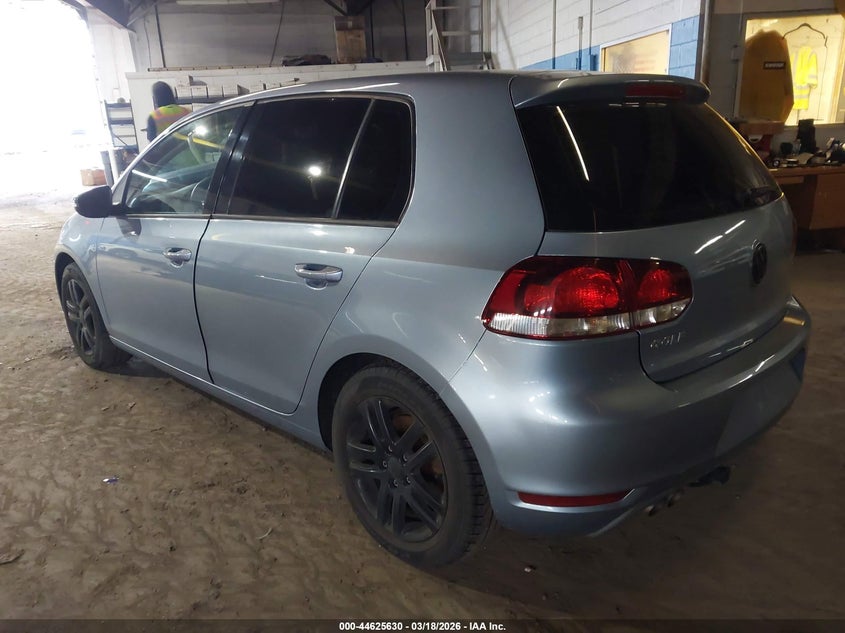 2011 Volkswagen Golf 2.5L 4-Door