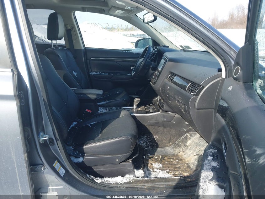 2018 Mitsubishi Outlander Sel