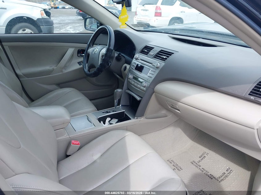2010 Toyota Camry Hybrid