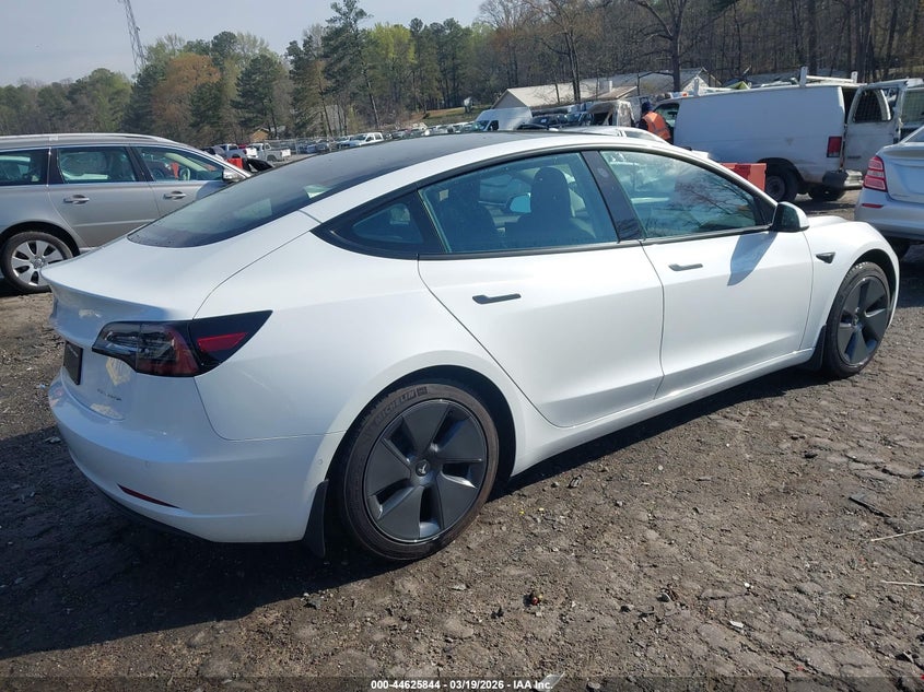2022 Tesla Model 3 Long Range Dual Motor All-Wheel Drive