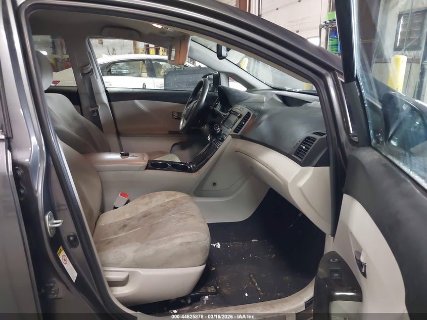 2013 Toyota Venza Le V6