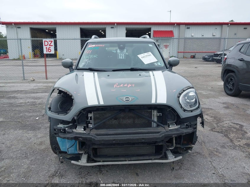 2020 Mini Countryman Cooper S VIN: WMZYX1C06L3L10589 Lot: 44625985