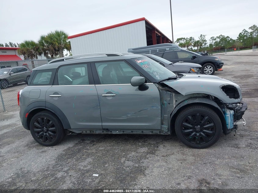 2020 Mini Countryman Cooper S VIN: WMZYX1C06L3L10589 Lot: 44625985