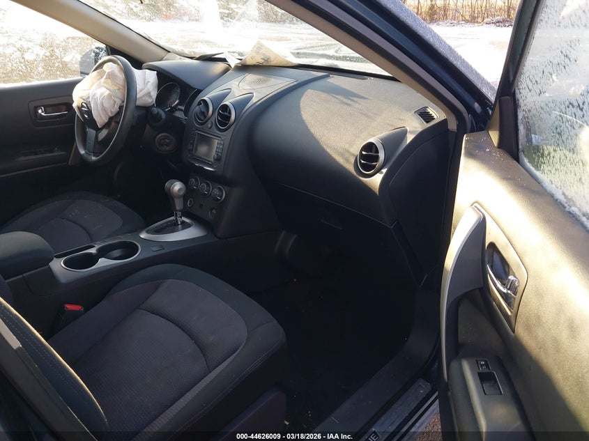 2013 Nissan Rogue Sv