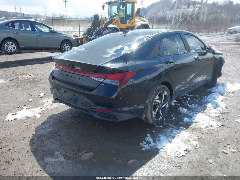 2023 Hyundai Elantra Sel