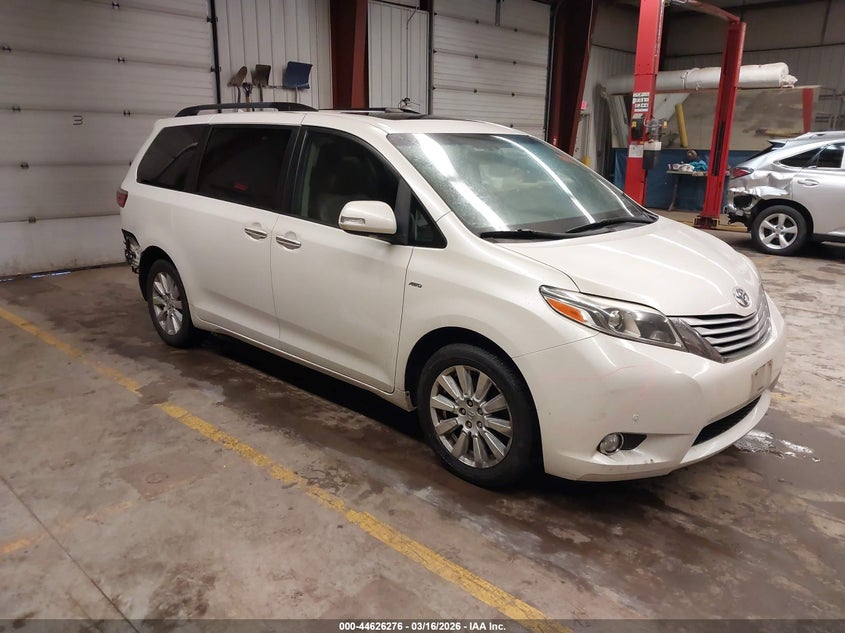 2017 Toyota Sienna Limited Premium 7 Passenger