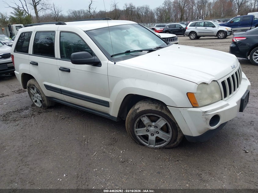 2005 Jeep Grand Cherokee Laredo