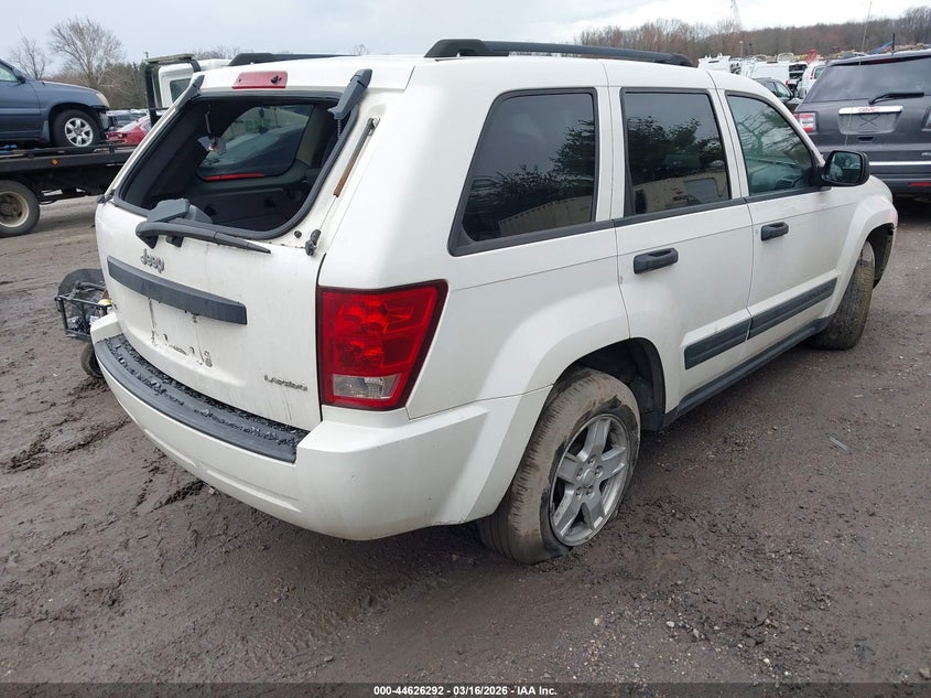 2005 Jeep Grand Cherokee Laredo