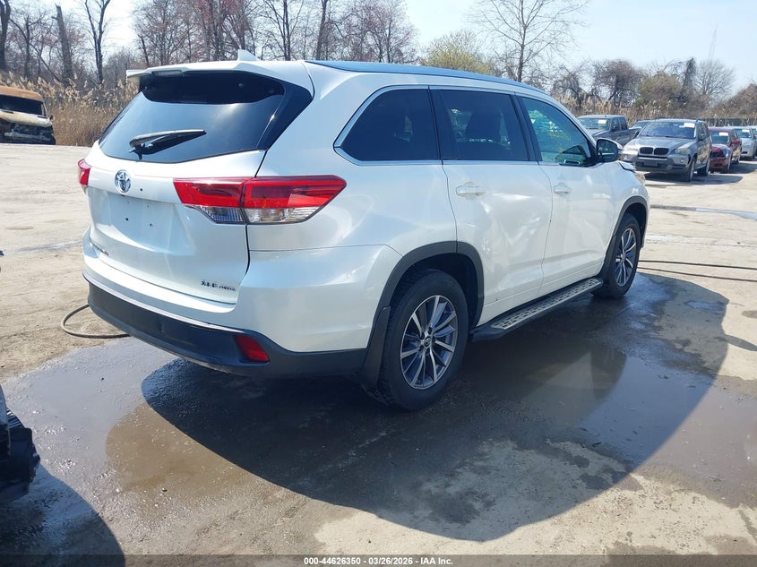 2018 Toyota Highlander Xle