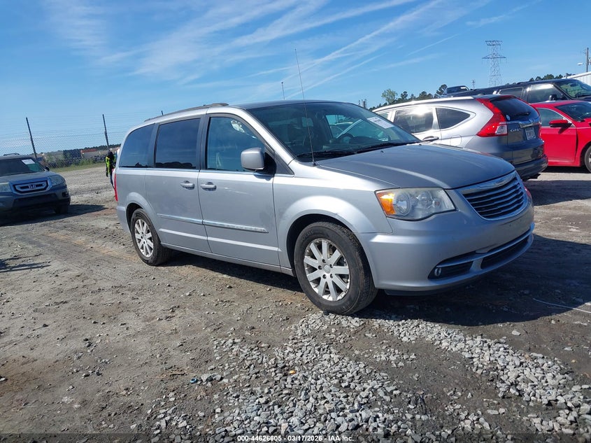 2014 Chrysler Town & Country Touring