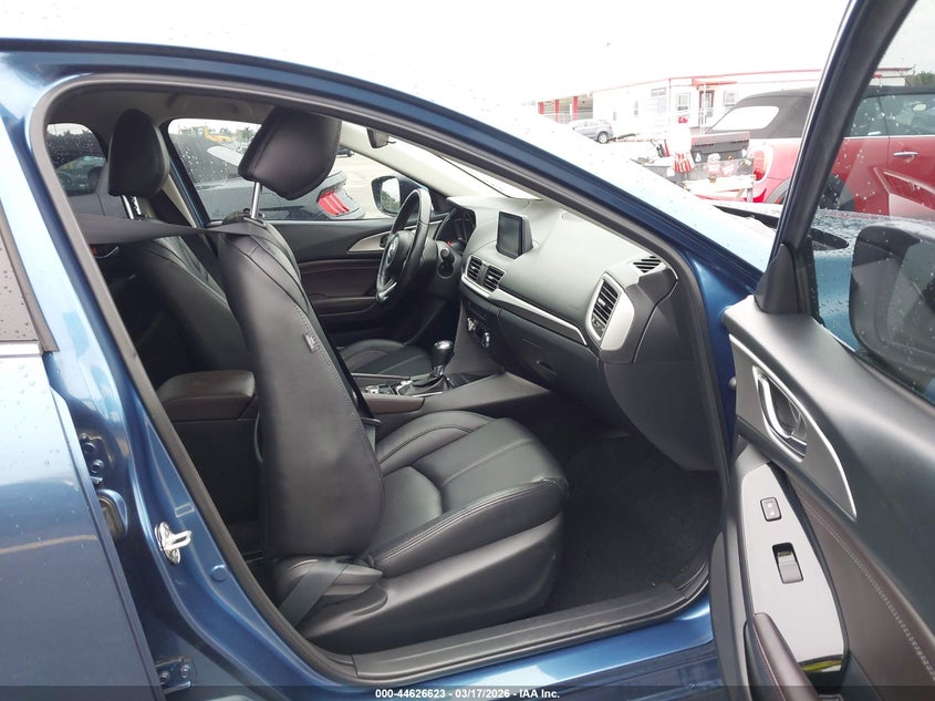 2018 Mazda Mazda3 Touring