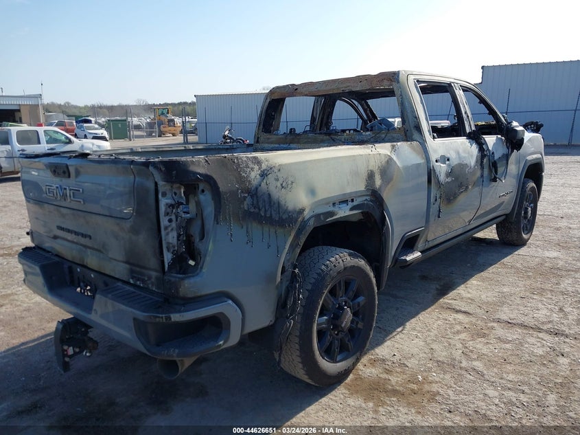 2024 GMC SIERRA 2500HD auction photo 4
