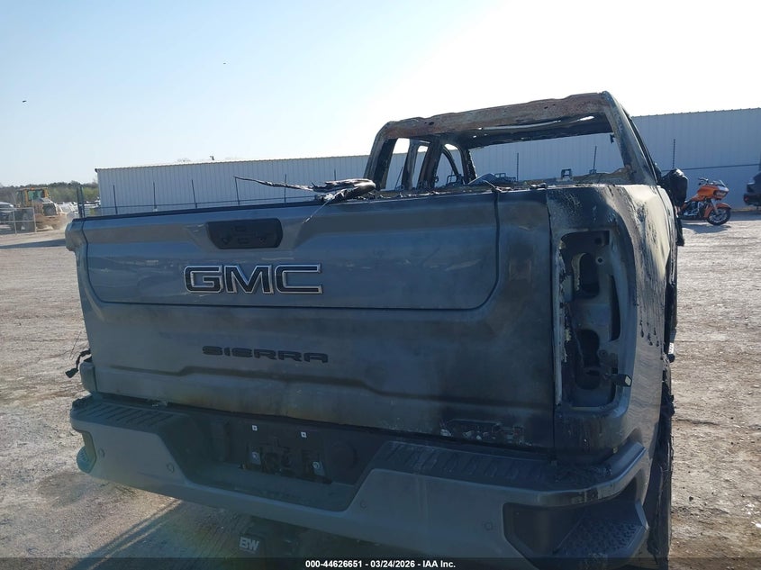 2024 GMC SIERRA 2500HD auction photo 8