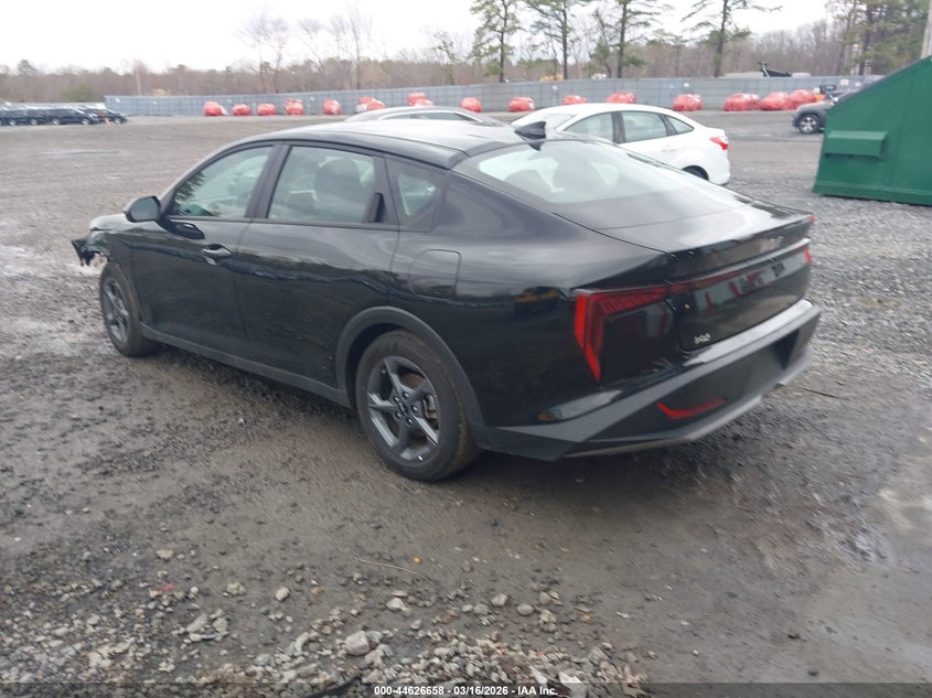 Vin: 3kpft4dexse153378, lot: 45123638, kia k4 lxs 20253
