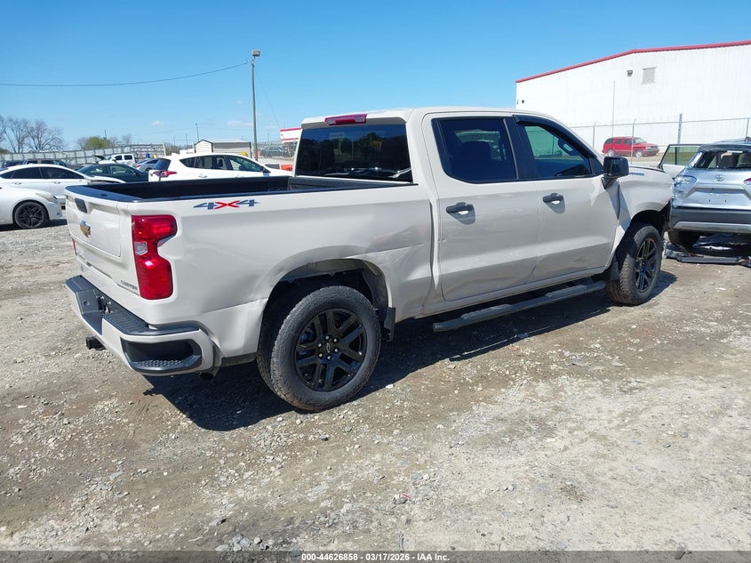 2026 Chevrolet Silverado 1500 4Wd Short Bed Custom