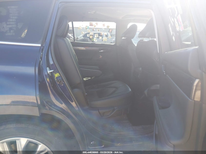 VIN 5TDDZRBH0MS535993 2021 TOYOTA HIGHLANDER LIMITED