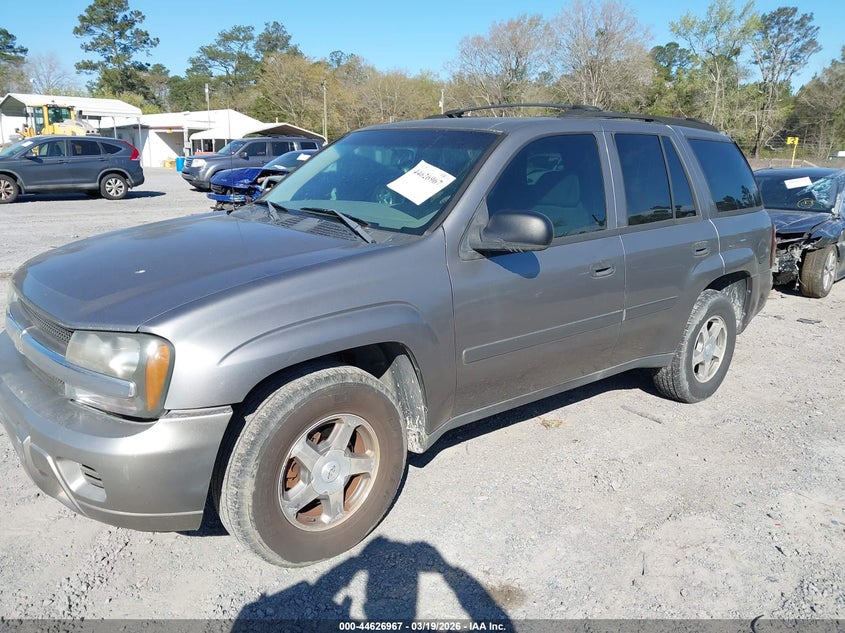 2006 Chevrolet Trailblazer Ls 1GNDS13S262307446 photo 1