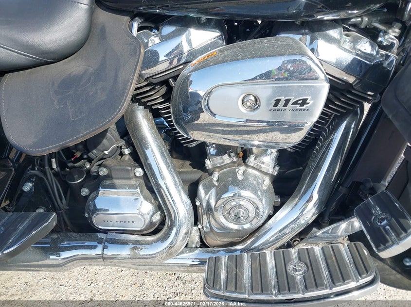 2020 Harley-Davidson Flhtcutg VIN: 1HD1MAF1XLB851079 Lot: 44626971