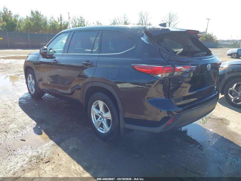 2022 Toyota Highlander L