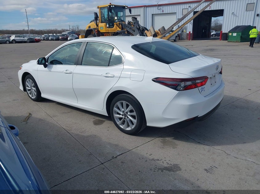 2021 Toyota Camry Le