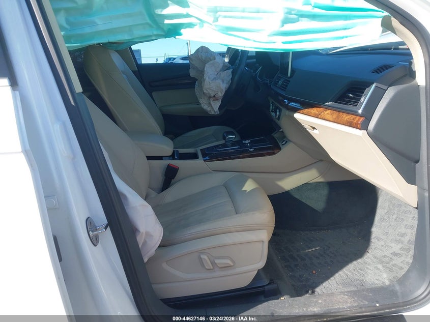 2018 Audi Q5 2.0T Premium/2.0T Tech Premium