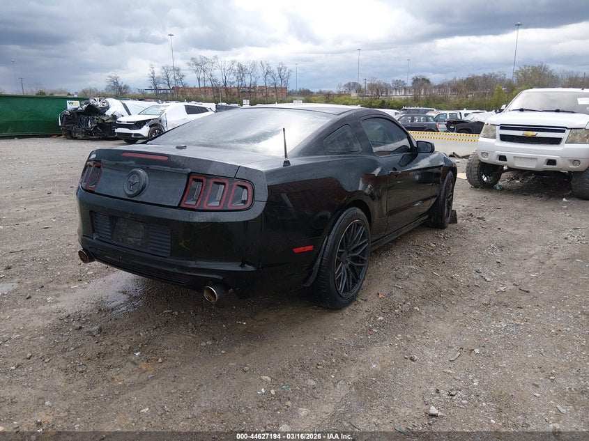 2013 Ford Mustang V6 Premium