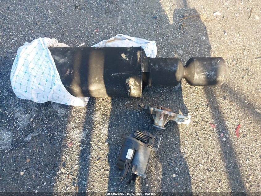 2004 Dodge Sprinter Van 3500 High Roof VIN: WD2PD444345631517 Lot: 44627202