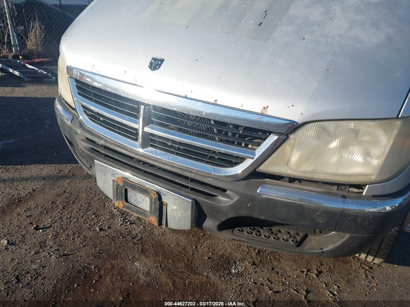 2004 Dodge Sprinter Van 3500 High Roof VIN: WD2PD444345631517 Lot: 44627202