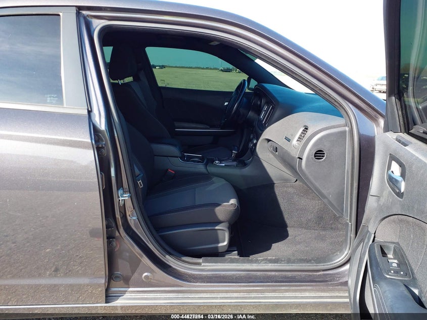 2020 Dodge Charger Sxt Rwd