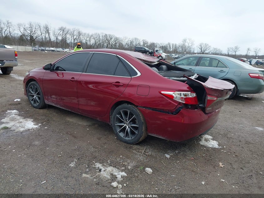 2015 Toyota Camry Xse
