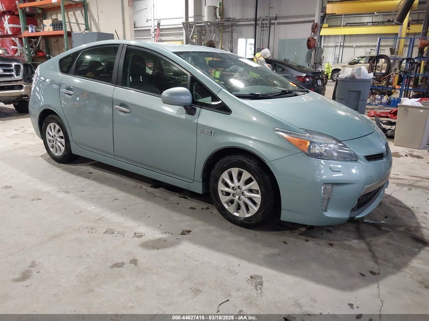 2012 Toyota Prius Plug-In Advanced