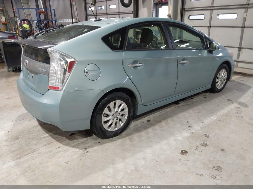 2012 Toyota Prius Plug-In Advanced