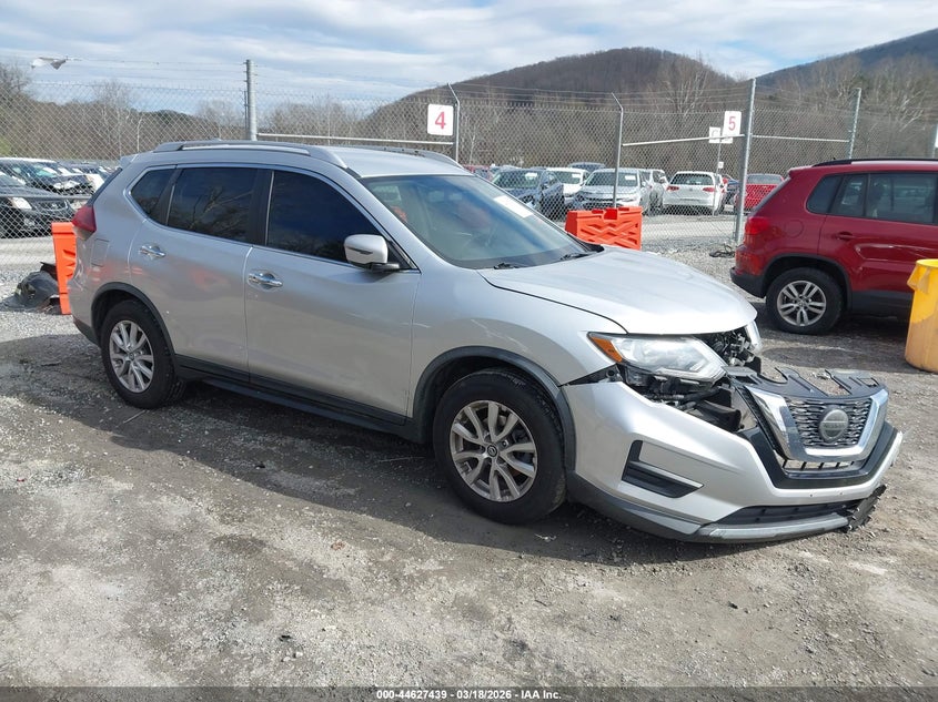 2018 Nissan Rogue Sv